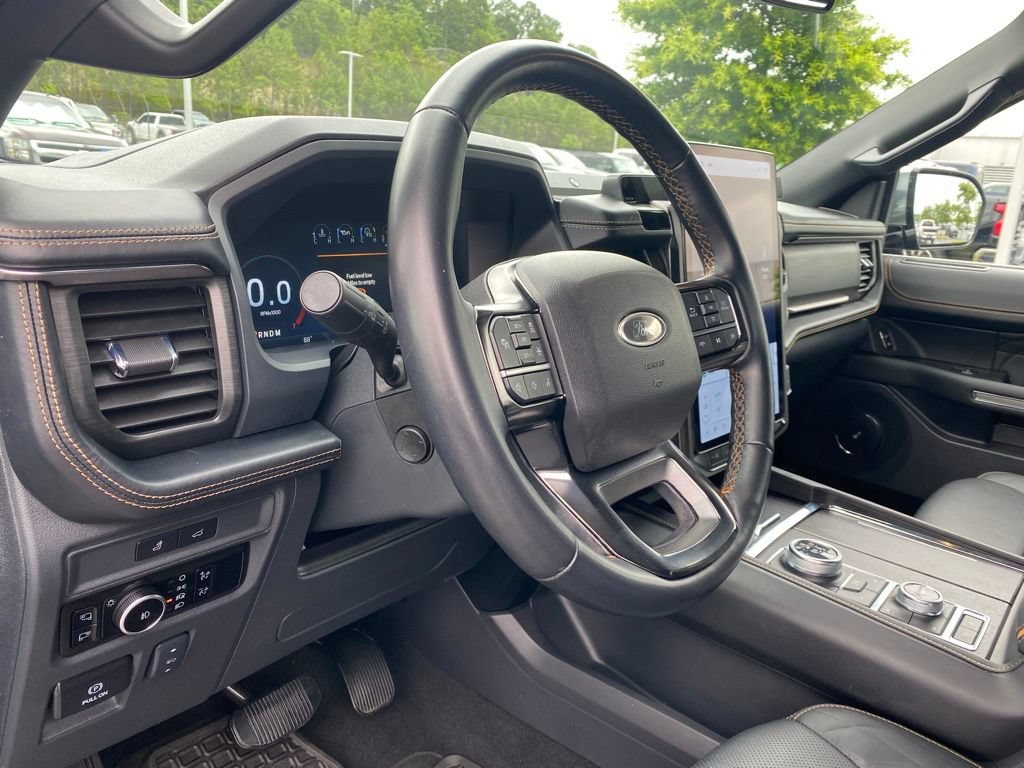 Certified 2024 Ford Expedition Max Platinum AWD/4WD image 9