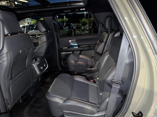 Certified 2025 Ford Expedition Tremor AWD/4WD image 17