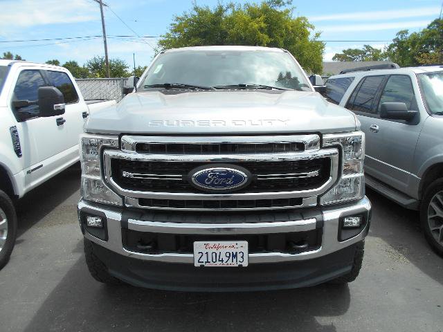 Certified 2022 Ford F250 Lariat w/ FX4 Off-Road Package AWD/4WD image 2