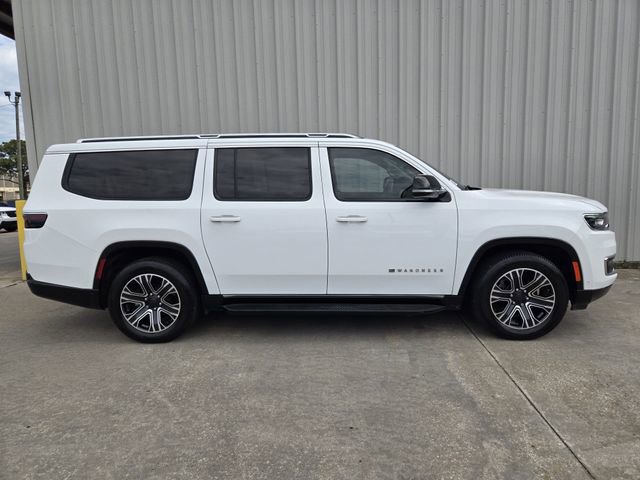 Used 2024 Jeep Wagoneer L 2WD w/ Premium Group I image 5