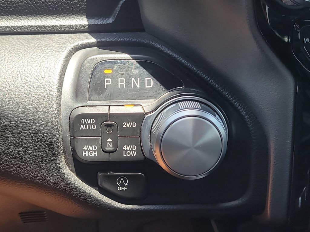 Used 2023 RAM 1500 Laramie AWD/4WD image 25