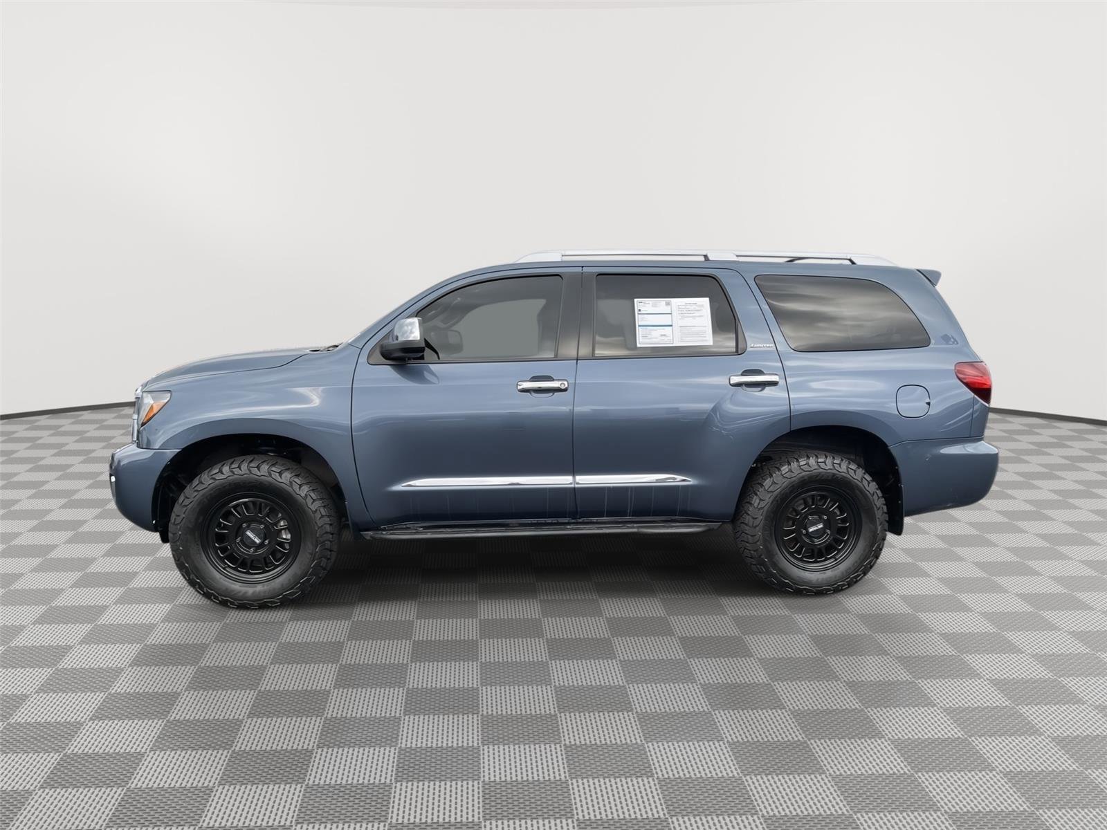 Used 2018 Toyota Sequoia Limited w/ Safety & Convenience Package image 2