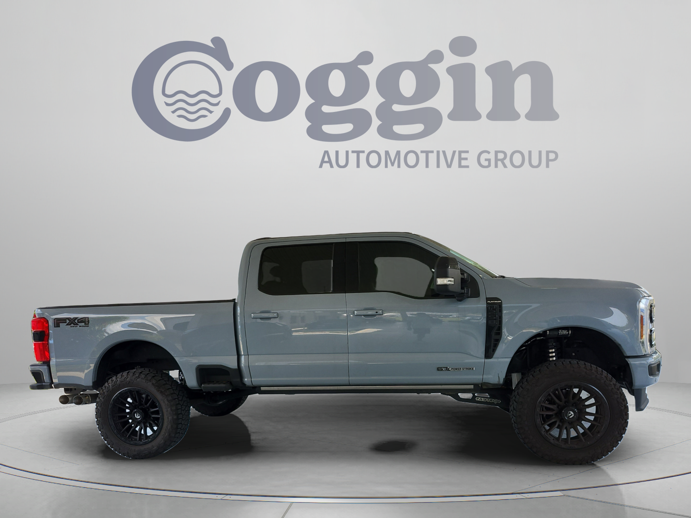 Certified 2026 Ford F250 Platinum AWD/4WD image 6
