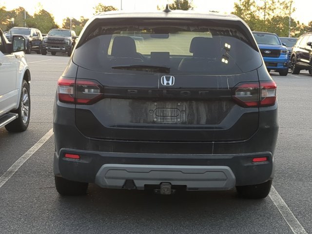 Used 2025 Honda Pilot EX-L image 3
