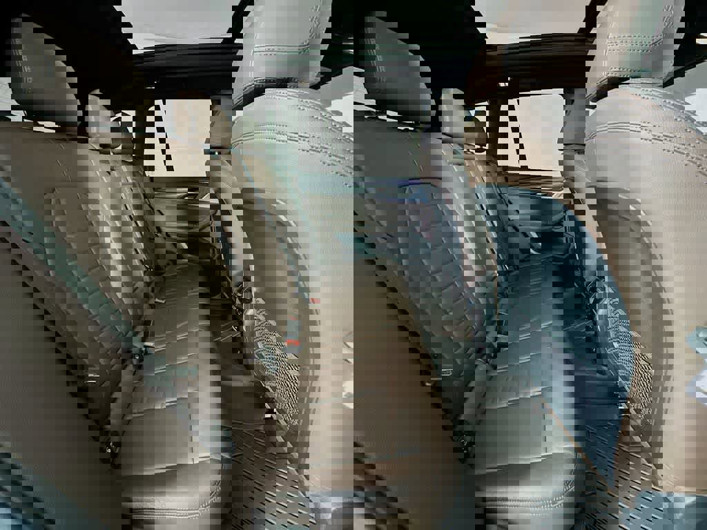 Used 2024 BMW X3 sDrive30i w/ Premium Package w/ZPA image 33