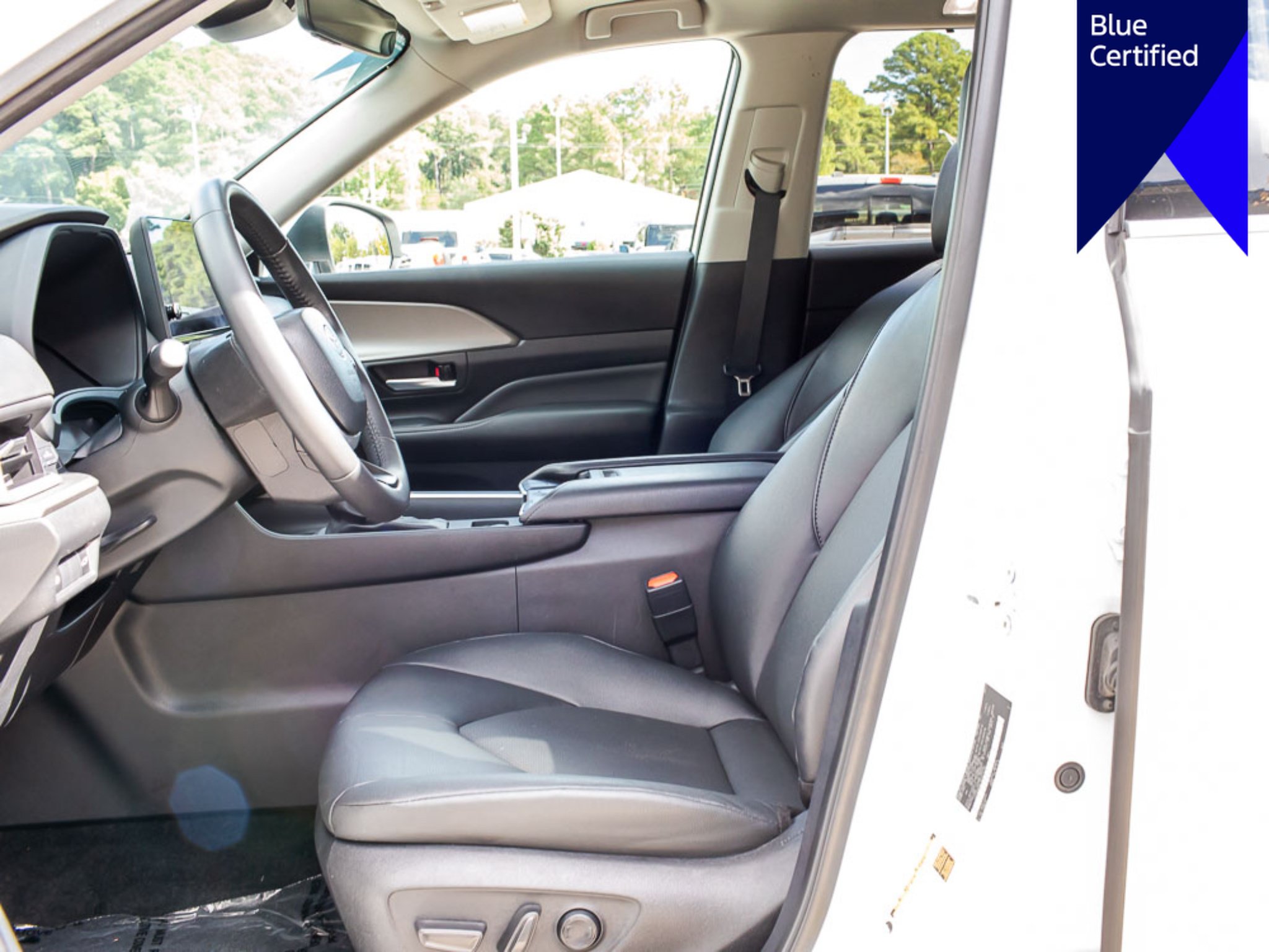 Used 2024 Toyota Grand Highlander FWD image 18