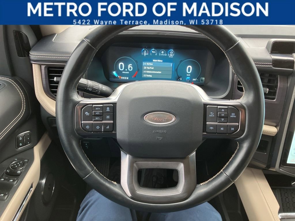 Certified 2022 Ford Expedition Max Platinum image 30