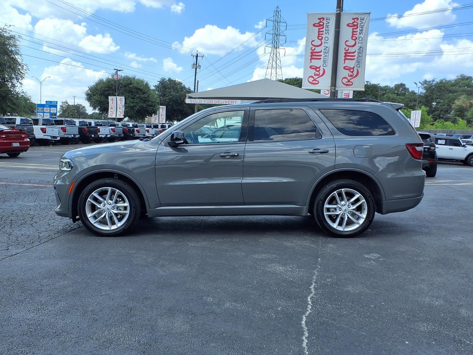 Used 2025 Dodge Durango GT AWD/4WD image 9