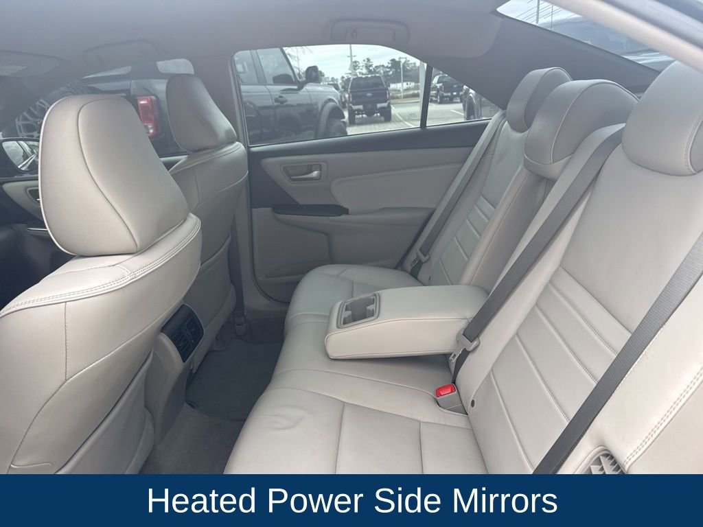 Used 2017 Toyota Camry XLE image 10