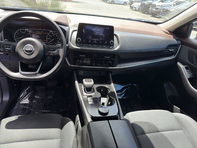 Used 2023 Nissan Rogue S AWD/4WD image 22