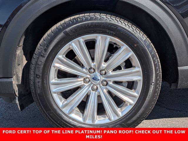 Certified 2025 Ford Explorer Platinum w/ LUX Leather Package AWD/4WD image 9