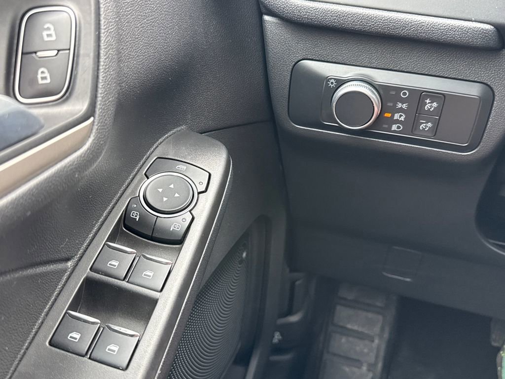 Certified 2021 Ford Escape SE image 20