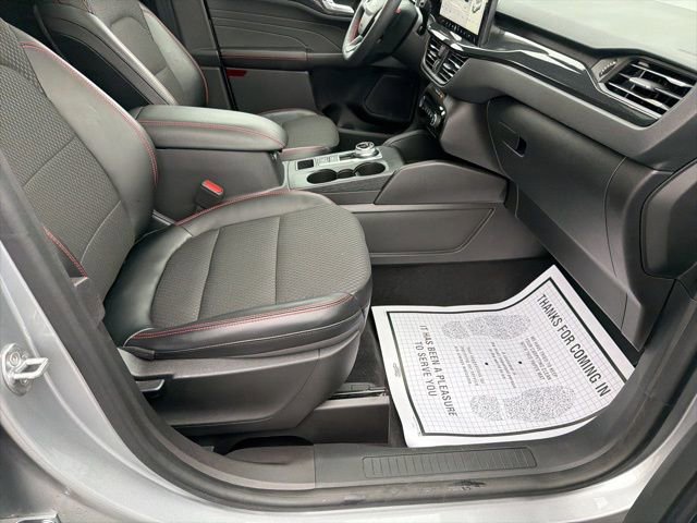 Certified 2023 Ford Escape ST-Line w/ Tech Pack #1 image 40