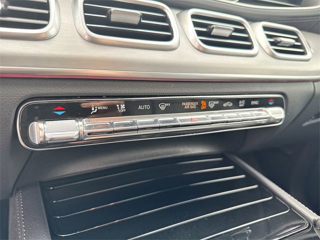 Used 2025 Mercedes-Benz GLS 450 4MATIC image 22