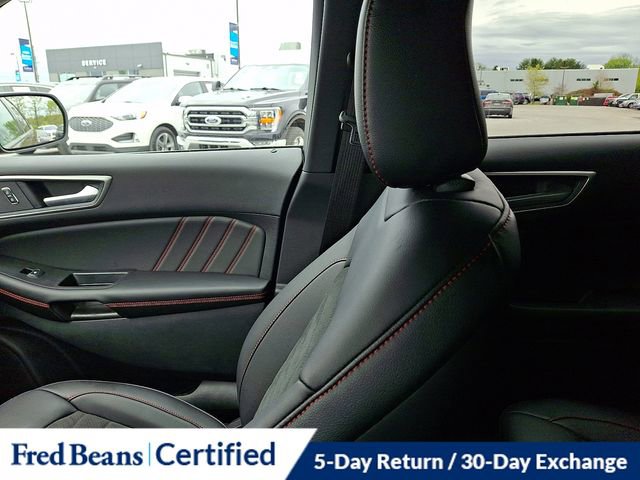 Certified 2024 Ford Edge ST-Line AWD/4WD image 18