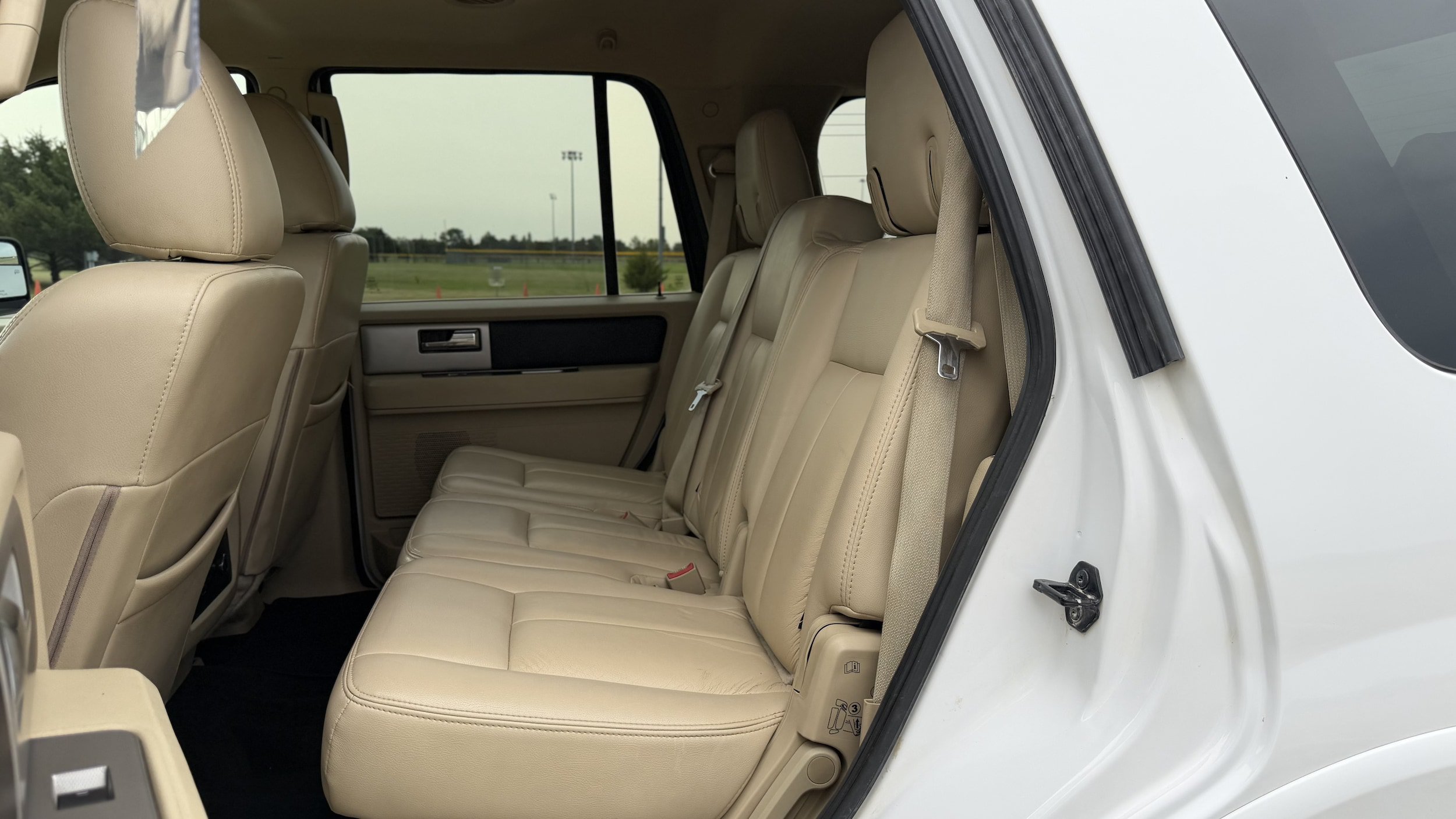 Certified 2017 Ford Expedition XLT AWD/4WD image 23