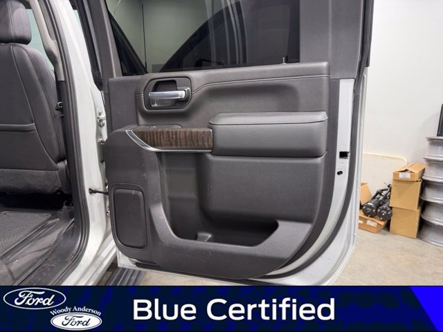 Used 2022 GMC Sierra 3500 Denali w/ Denali Ultimate Package AWD/4WD image 26