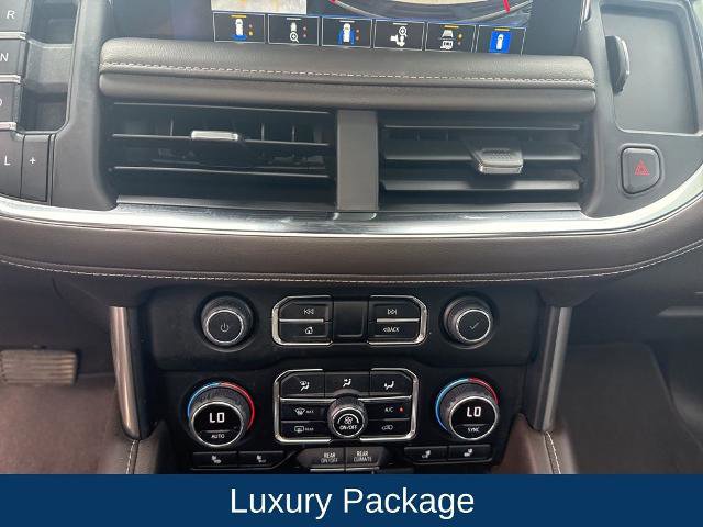 Used 2022 Chevrolet Tahoe Z71 w/ Luxury Package AWD/4WD image 28