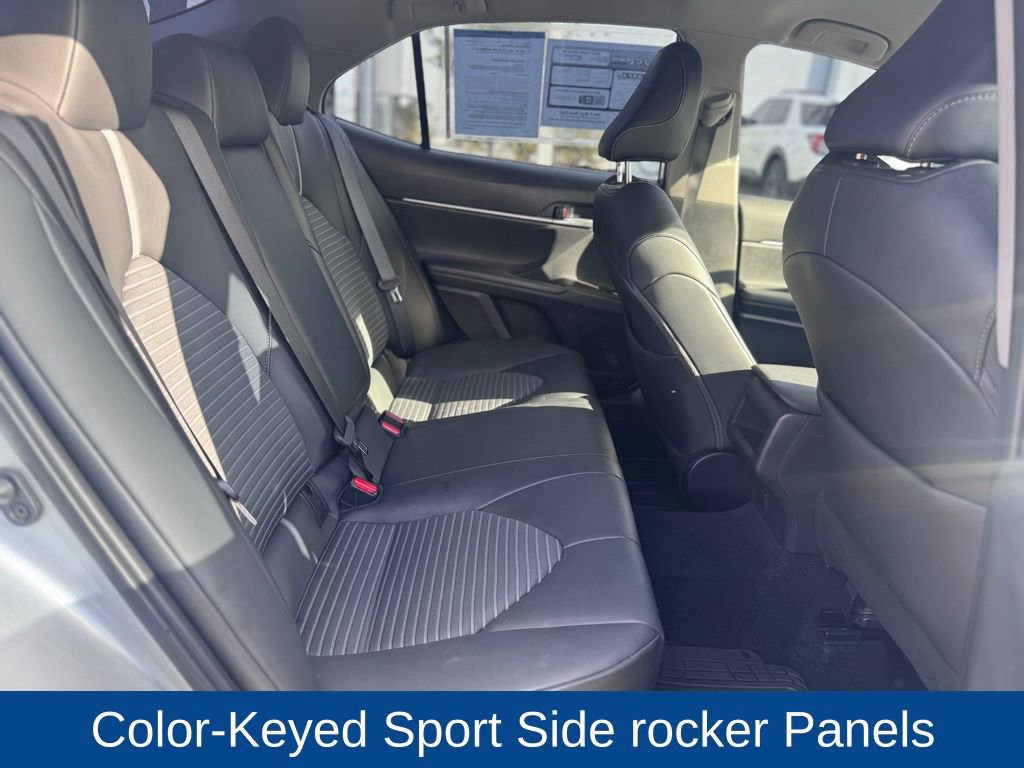 Used 2023 Toyota Camry SE image 18