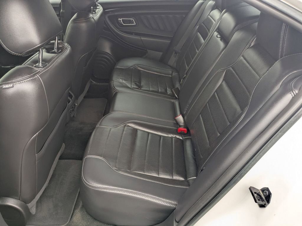 Certified 2018 Ford Taurus SHO image 19