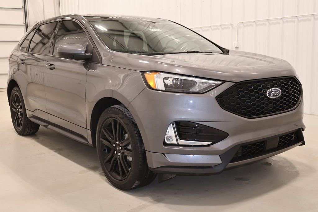 Certified 2023 Ford Edge ST-Line image 10