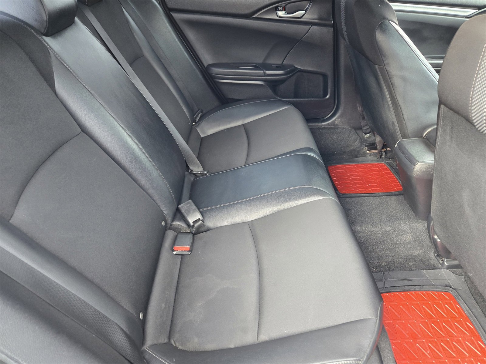 Used 2020 Honda Civic Sport image 29