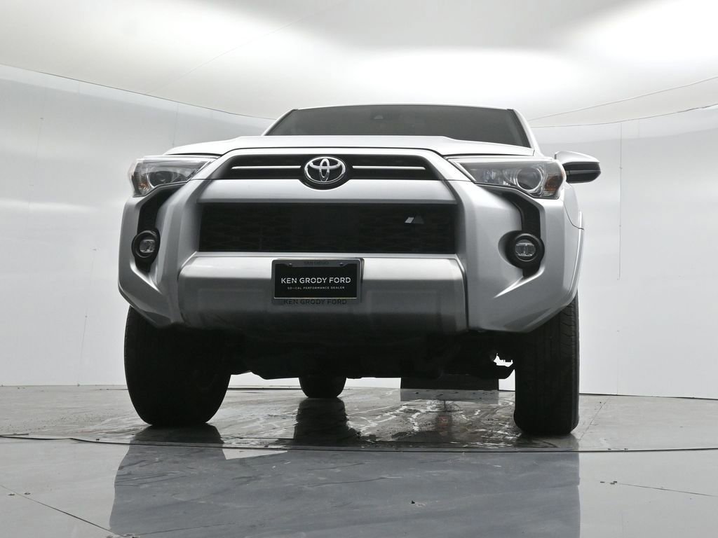 Used 2021 Toyota 4Runner TRD Off-Road image 60