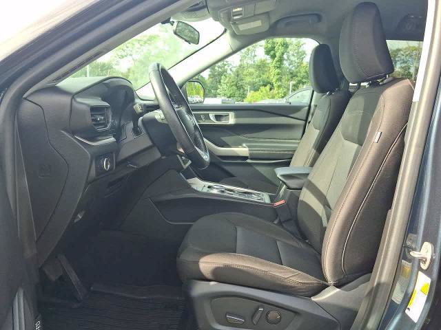 Certified 2023 Ford Explorer XLT AWD/4WD image 17
