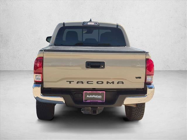 Used 2018 Toyota Tacoma TRD Off-Road AWD/4WD image 6