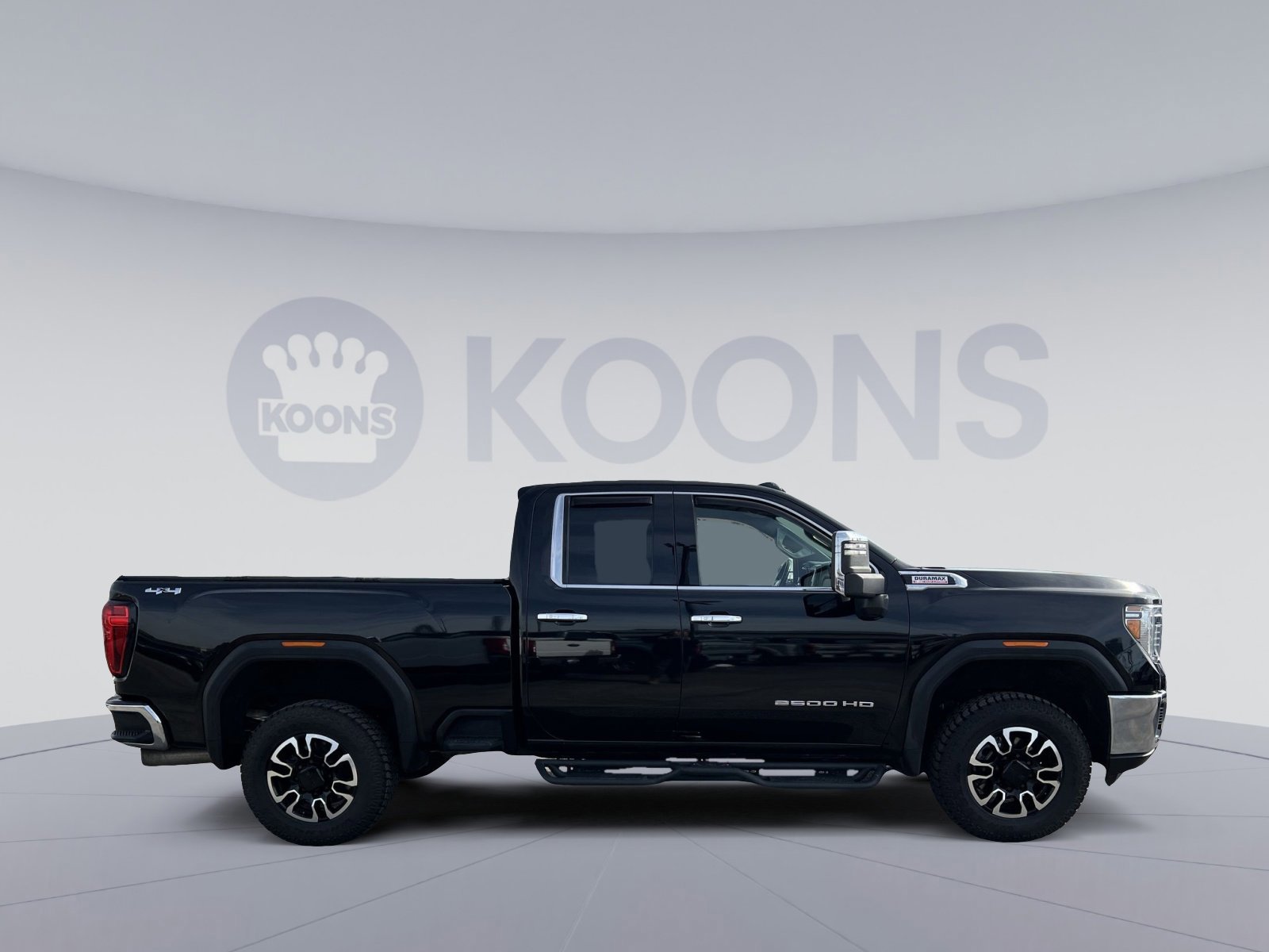 Used 2020 GMC Sierra 2500 SLT image 2