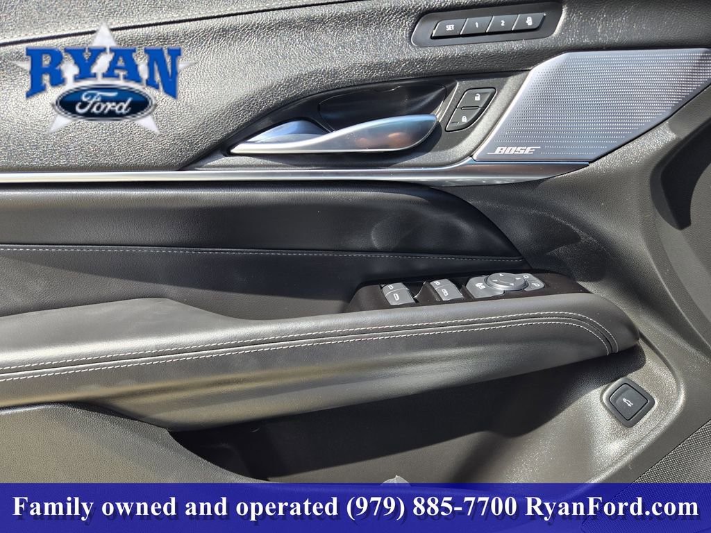 Used 2021 Cadillac CT4 Premium Luxury RWD image 15