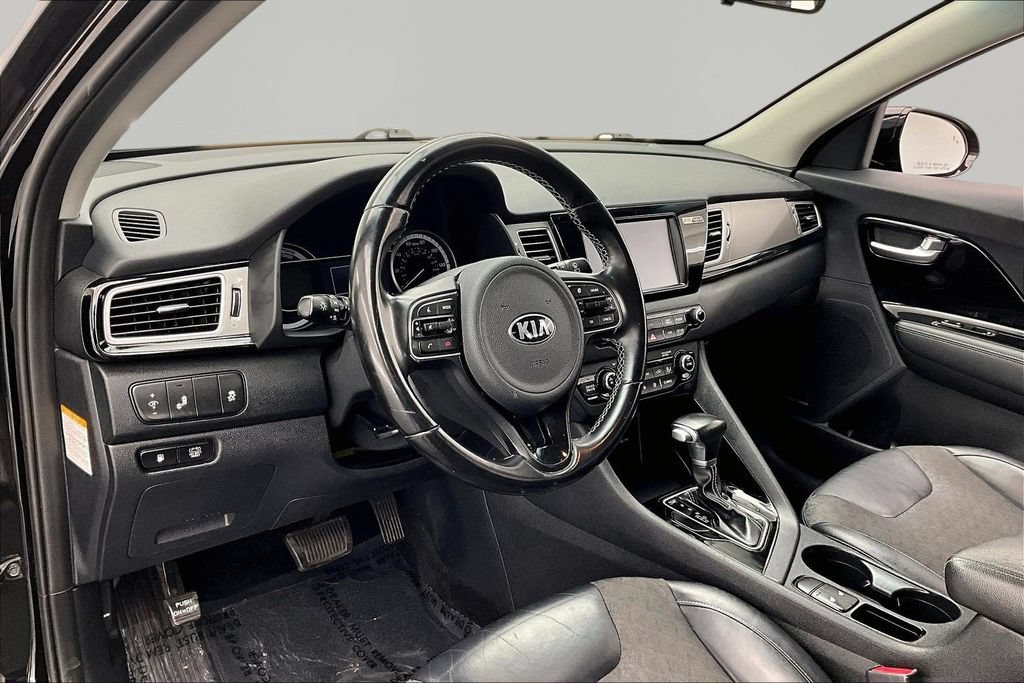 Used 2017 Kia Niro FWD image 14