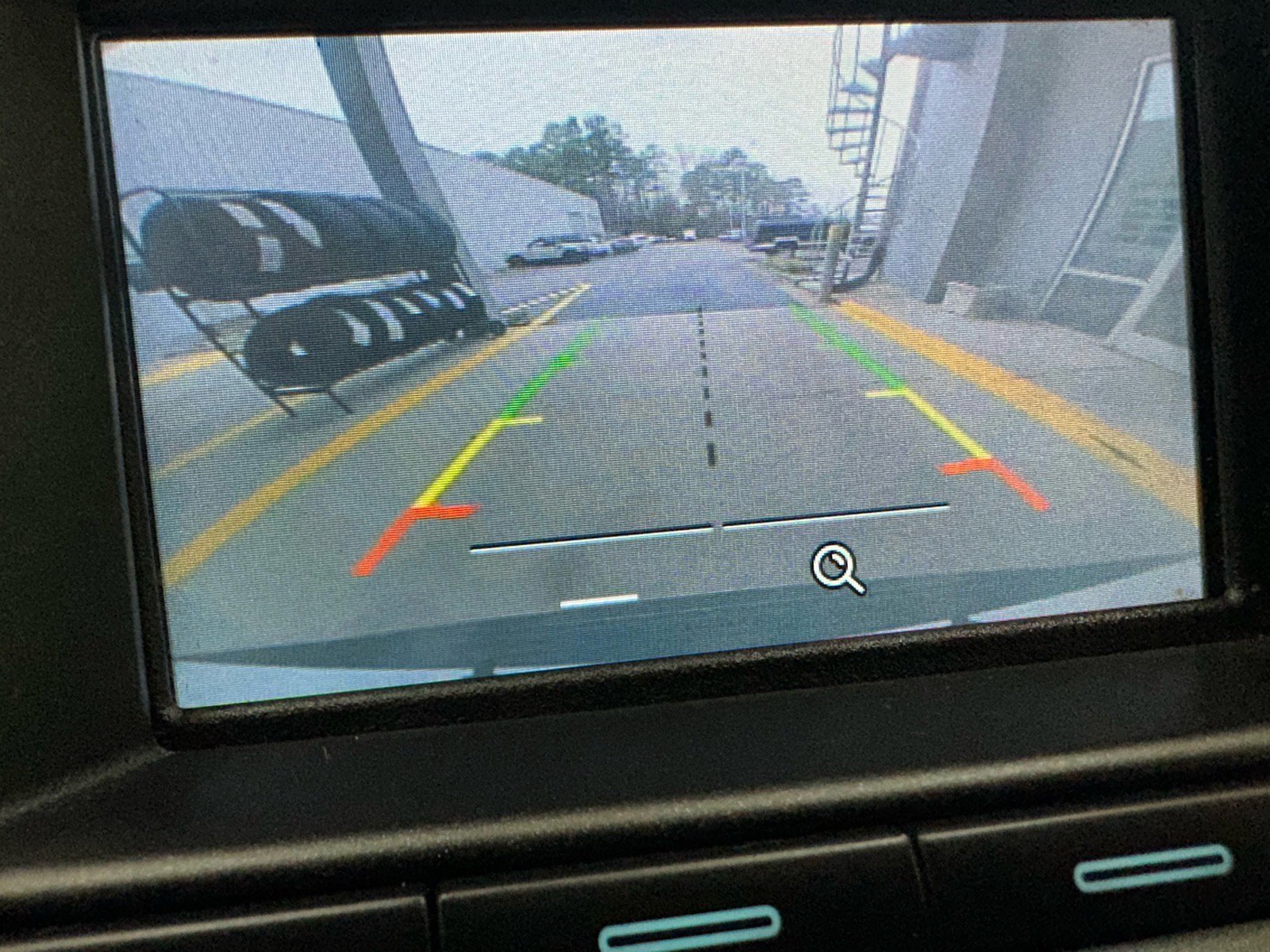 Certified 2019 Ford Explorer FWD image 39