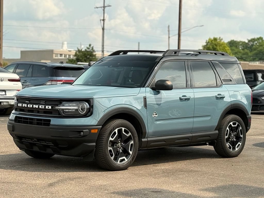 Certified 2022 Ford Bronco Sport Outer Banks w/ Tech Package AWD/4WD image 36
