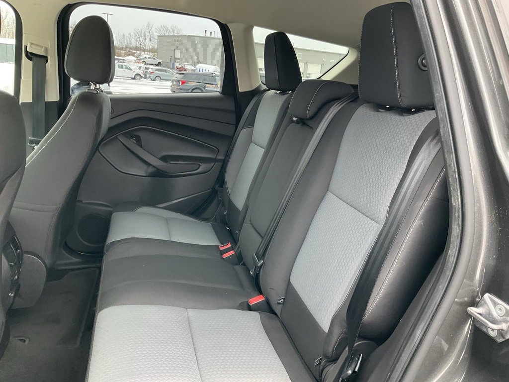 Certified 2017 Ford Escape SE w/ SE Cold Weather Package image 18