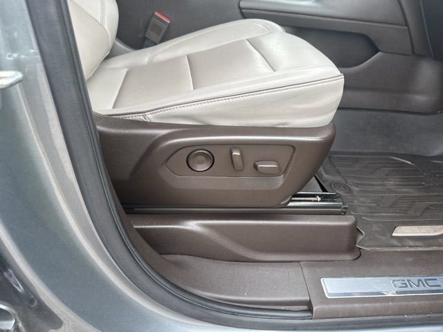Used 2022 GMC Yukon SLT AWD/4WD image 33