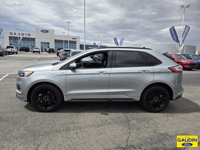 Certified 2023 Ford Edge ST-Line AWD/4WD image 4