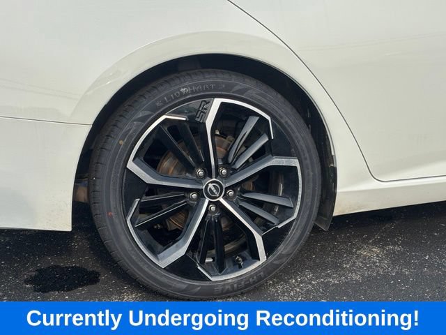 Used 2024 Nissan Altima 2.5 SR FWD image 19