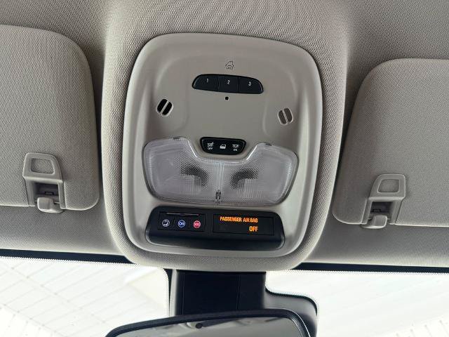 Used 2024 Buick Encore GX Avenir w/ Avenir Convenience Package AWD/4WD image 18