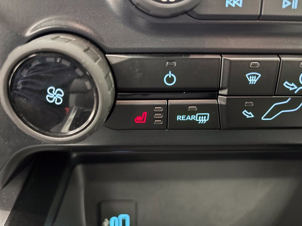 Certified 2023 Ford F250 XLT w/ XLT Premium Package AWD/4WD image 27
