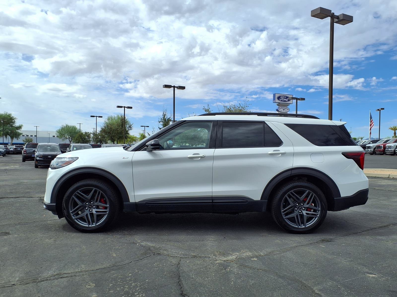 Certified 2025 Ford Explorer ST-Line w/ ST-Line Street Pack AWD/4WD image 3