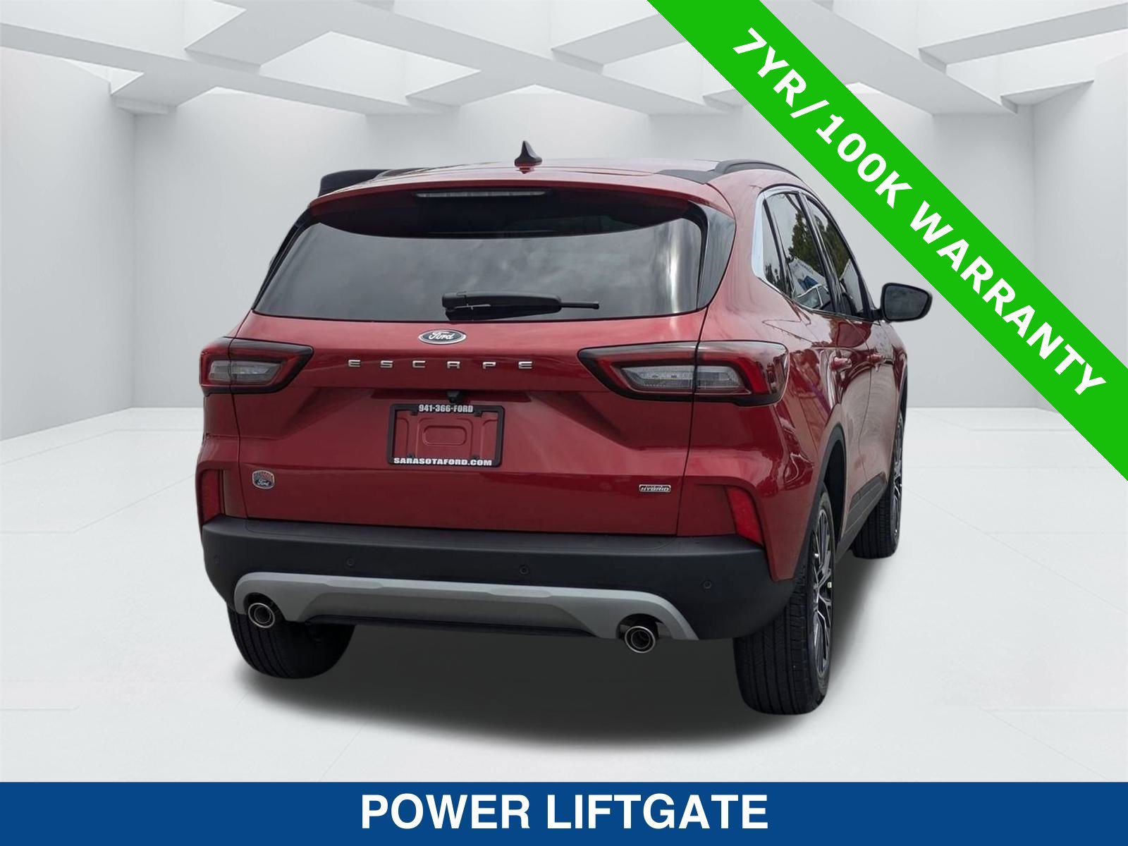 Certified 2025 Ford Escape SE FWD image 4