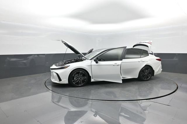 Used 2025 Toyota Camry XSE w/ Premium Plus Package image 44