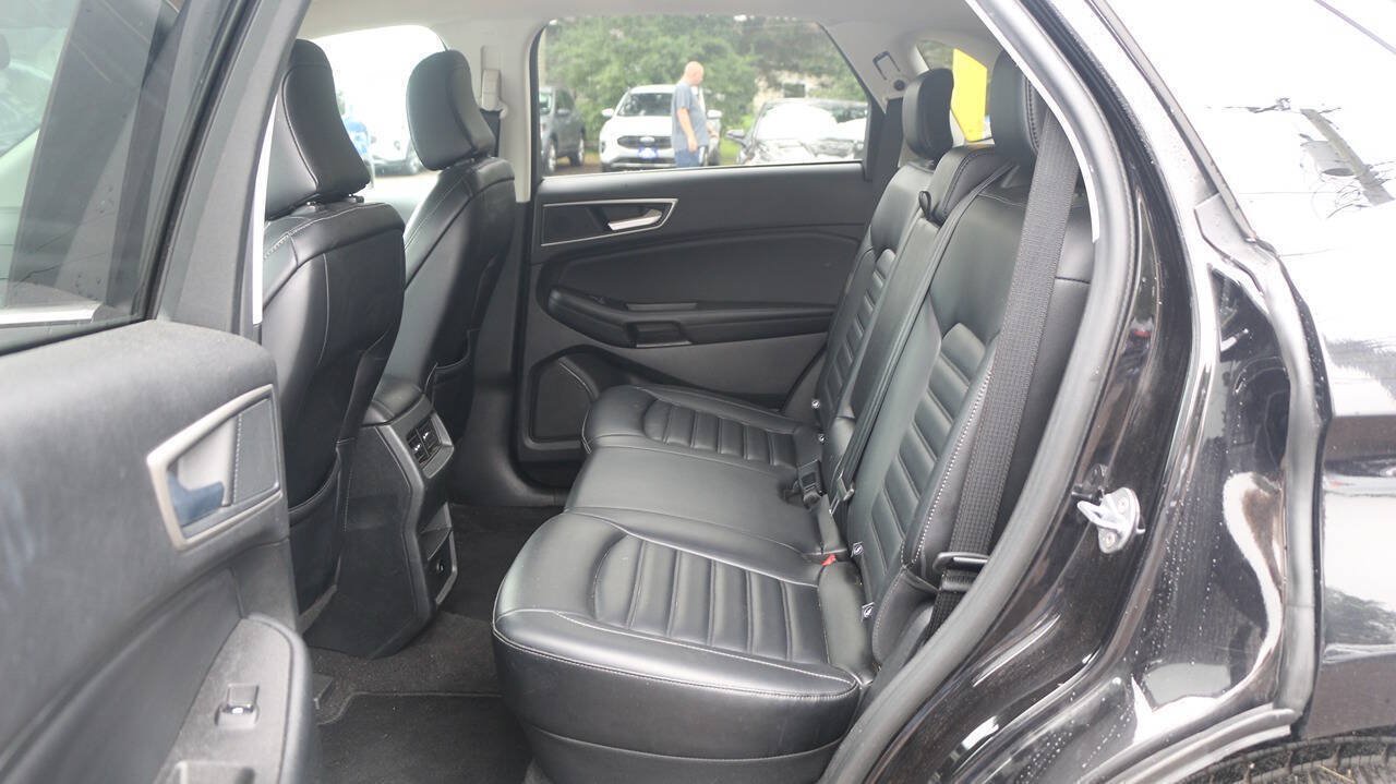 Certified 2024 Ford Edge SEL AWD/4WD image 13