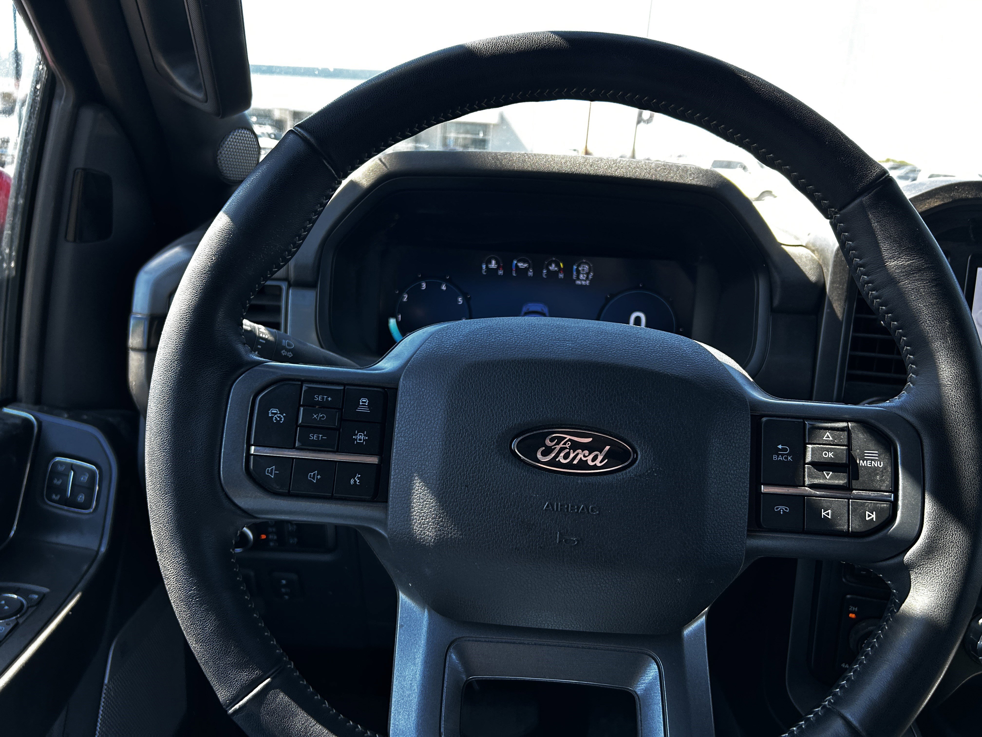 Certified 2024 Ford F150 Lariat w/ FX4 Off-Road Package image 18