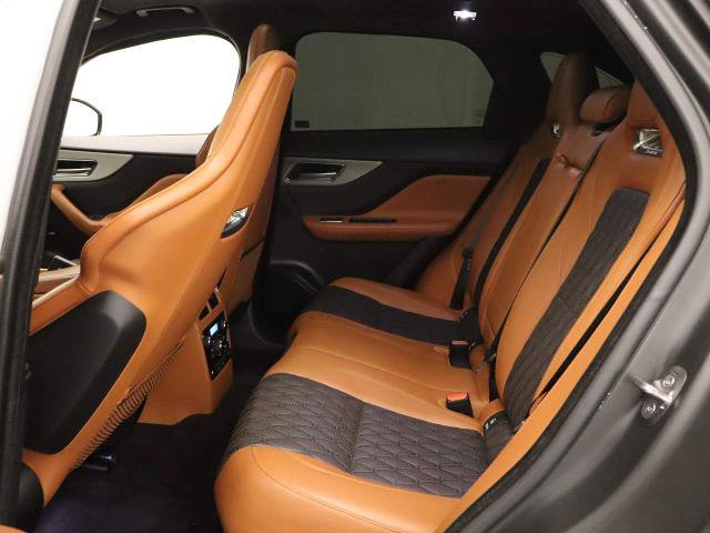Used 2020 Jaguar F-PACE SVR AWD/4WD image 40