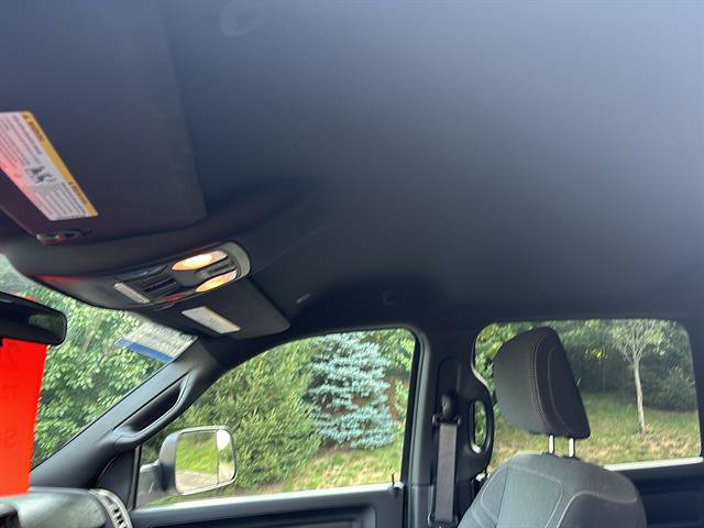 Used 2022 RAM 3500 Tradesman AWD/4WD image 15