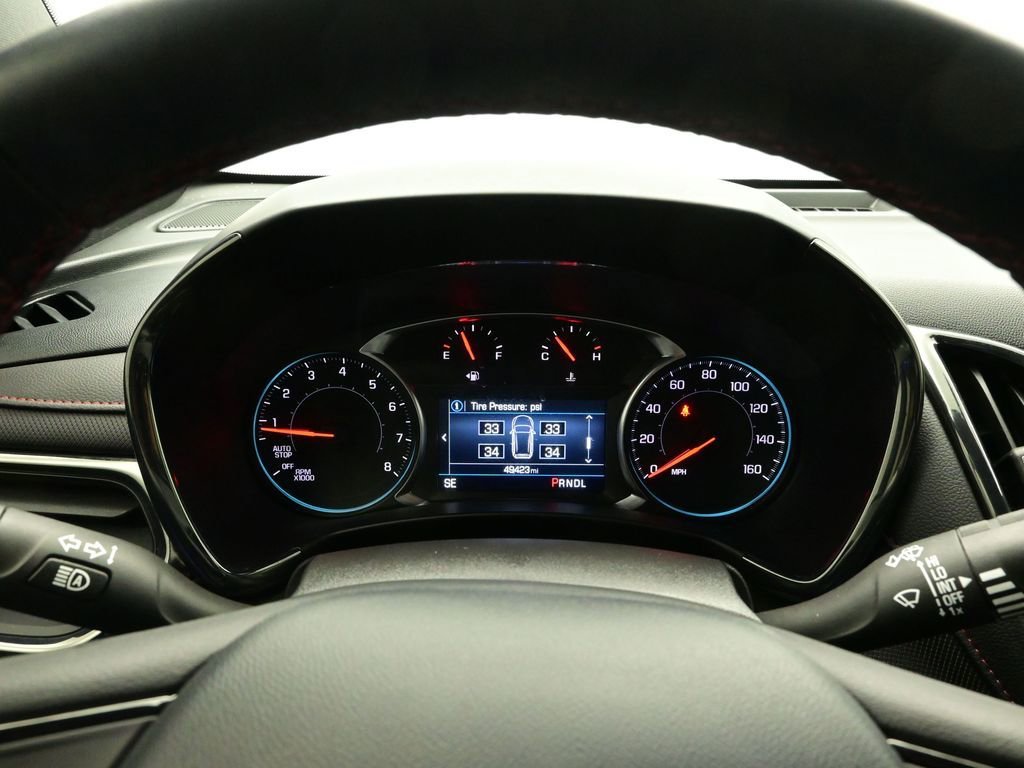 Used 2023 Chevrolet Equinox RS w/ LPO, Hit The Road Package FWD image 19