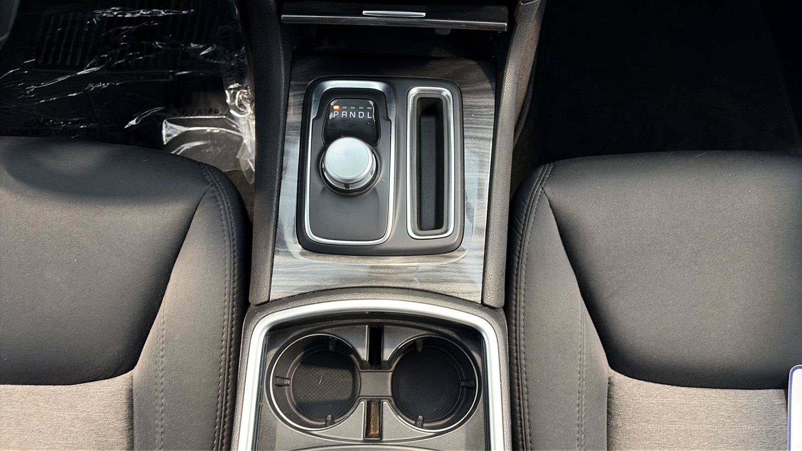 Used 2018 Chrysler 300 Touring w/ Sport Appearance Package RWD image 20