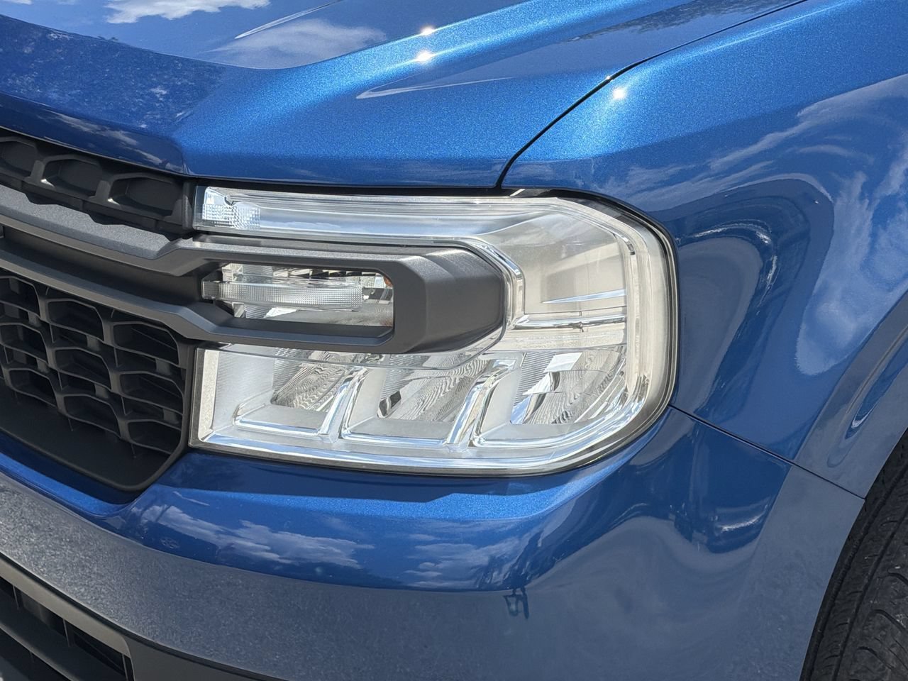 Certified 2023 Ford Maverick XLT FWD image 6